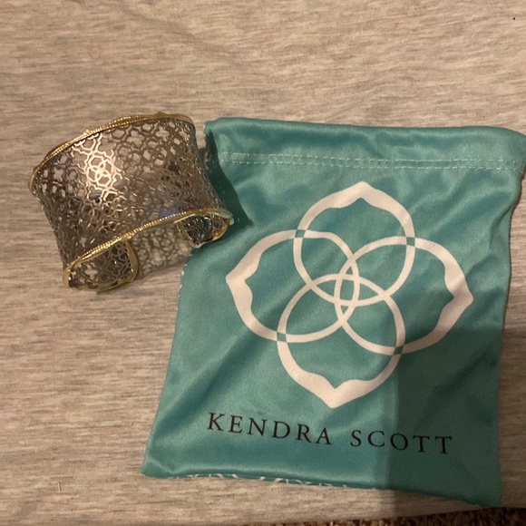 Kendra Scott Candice gold cuff - Picture 2 of 3